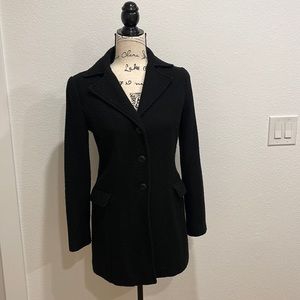 Black Coat - No Brand (small)